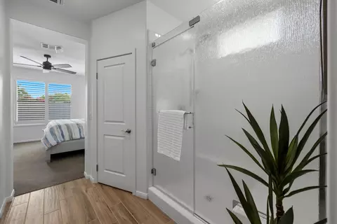 Bath - 51270 N Two Palms Way, Indio, CA 92201 photo 2 of 3