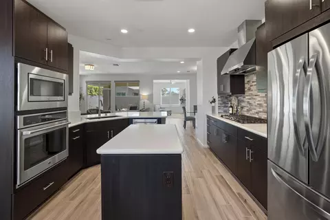 Kitchen - 51270 N Two Palms Way, Indio, CA 92201 photo 4 of 4