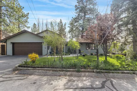 Exterior - 1018 Feather Mountain Dr, Big Bear City, CA 92314 photo 2 of 13
