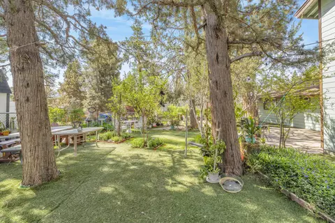 Exterior - 1018 Feather Mountain Dr, Big Bear City, CA 92314 photo 13 of 13