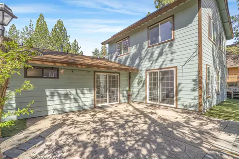 Exterior - 1018 Feather Mountain Dr, Big Bear City, CA 92314 photo 5 of 13