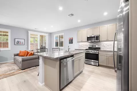 Kitchen - 51538 Golden Eagle Dr, Indio, CA 92201 photo 3 of 6
