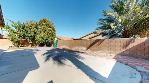Exterior - 48180 Chandler Ct, Indio, CA 92201 photo 5 of 7