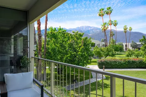 439 Desert Lakes Drive Dr, Palm Springs, CA 92264