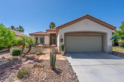 78177 Vinewood Dr, Palm Desert, CA 92211