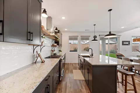 Kitchen - 42410 Canneto Way, Indio, CA 92203 photo 4 of 5
