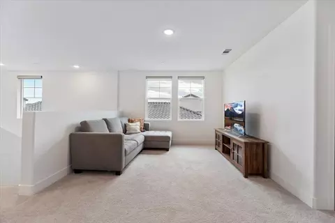Entry Way - 42410 Canneto Way, Indio, CA 92203 photo 3 of 4