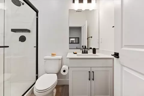 Bath - 42410 Canneto Way, Indio, CA 92203 photo 1 of 5