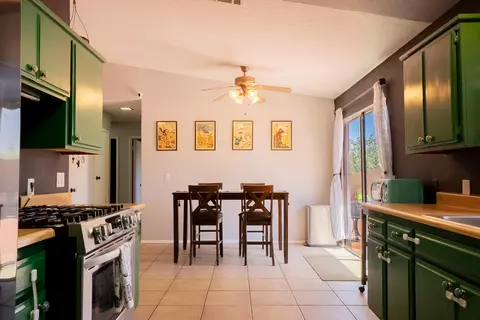 Kitchen - 9247 Navajo Trl, Morongo Valley, CA 92256 photo 1 of 2