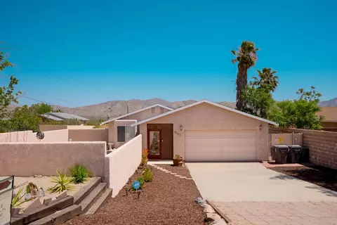 Exterior - 9247 Navajo Trl, Morongo Valley, CA 92256 photo 1 of 5