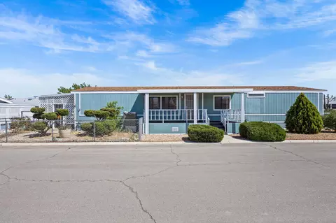 9161 Santa Fe Ave E, Hesperia, CA 92345