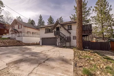 40348 Cliff Ln, Big Bear Lake, CA 92315