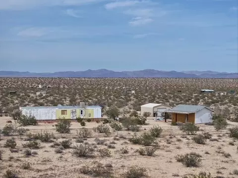 429 Cady Rd, Joshua Tree, CA 92252