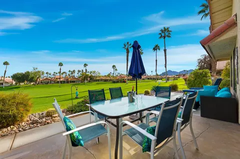 42402 Sand Dune Dr, Palm Desert, CA 92211