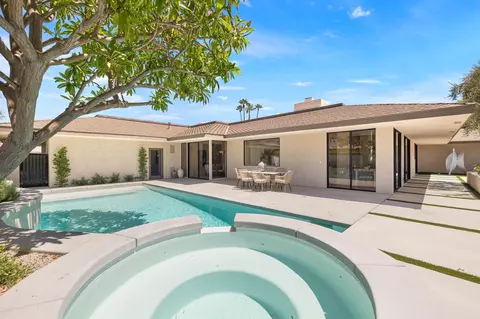3 Columbia Dr, Rancho Mirage, CA 92270