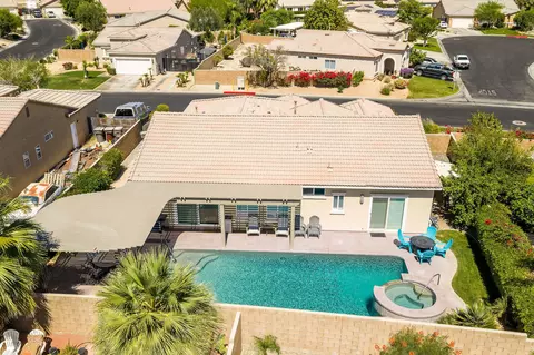 View/Area - 83203 Broadmoor Dr, Indio, CA 92203 photo 2 of 2