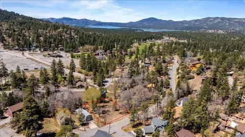 1270 Siskiyou Dr, Big Bear Lake, CA 92315