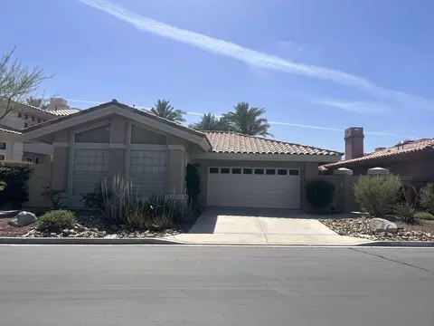 321 Arrowhead Dr, Palm Desert, CA 92211