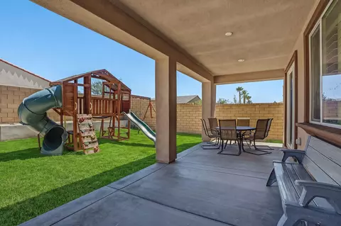 Exterior - 40160 Padova Dr, Indio, CA 92203 photo 4 of 5