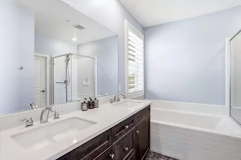Bath - 40160 Padova Dr, Indio, CA 92203 photo 1 of 3