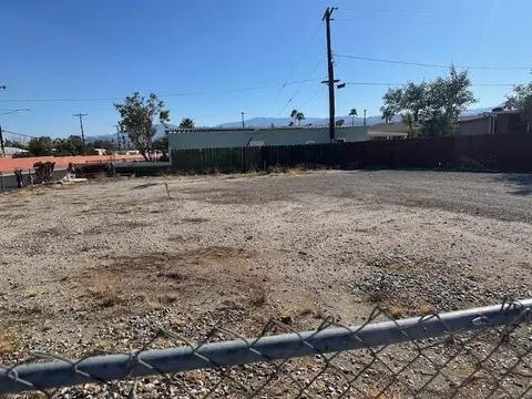 73451 Colonial Dr, Thousand Palms, CA 92276 photo 4