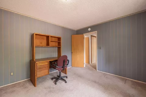 Bedroom - 41726 Comstock Ln, Big Bear Lake, CA 92315 photo 9 of 9