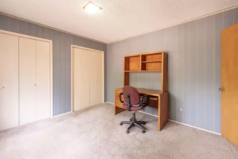 Bedroom - 41726 Comstock Ln, Big Bear Lake, CA 92315 photo 8 of 9
