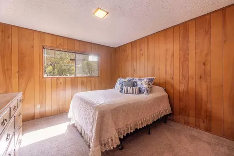Bedroom - 41726 Comstock Ln, Big Bear Lake, CA 92315 photo 4 of 9