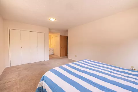 Bedroom - 41726 Comstock Ln, Big Bear Lake, CA 92315 photo 3 of 9