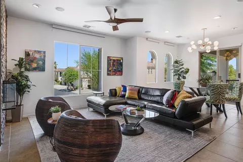 1377 Yermo Dr S, Palm Springs, CA 92262