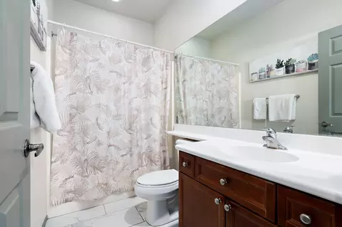 Bath - 82902 Generations Dr, Indio, CA 92203 photo 2 of 3