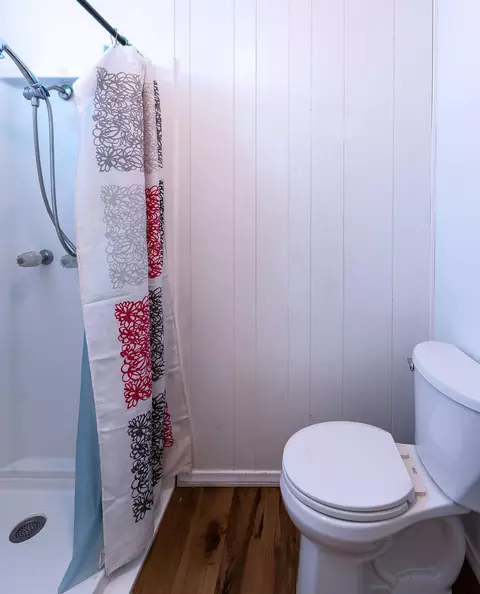 Bath - 84221 Corregidor Ave, Indio, CA 92201 photo 7 of 7