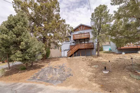 391 Mullins Dr, Big Bear City, CA 92314