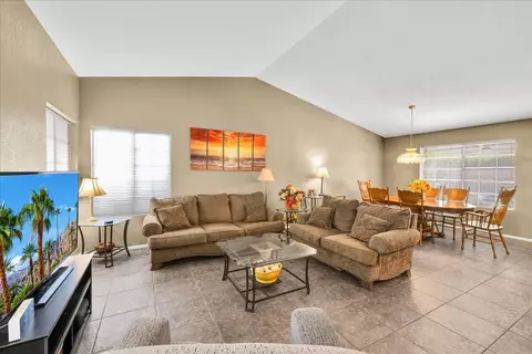 75179 Santa Fe Trl, Palm Desert, CA 92211