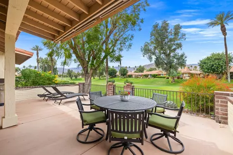 271 Tolosa Cir, Palm Desert, CA 92260