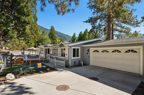 25001 Rim Rock Rd, Idyllwild, CA 92549