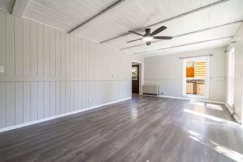 Living - 448 Cedar Ln, Sugarloaf, CA 92386 photo 3 of 4