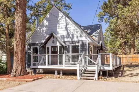 Exterior - 448 Cedar Ln, Sugarloaf, CA 92386 photo 1 of 7