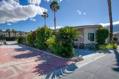 282 Saguaro Dr, Palm Springs, CA 92264