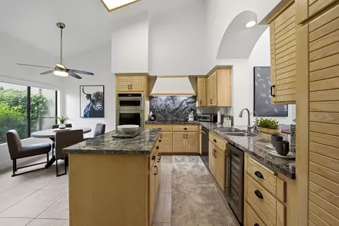 Kitchen - 80563 Pebble Bch, La Quinta, CA 92253 photo 1 of 4