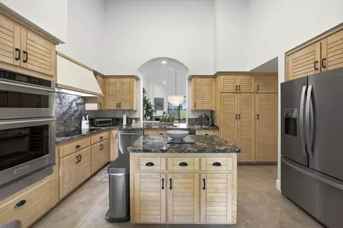 Kitchen - 80563 Pebble Bch, La Quinta, CA 92253 photo 4 of 4