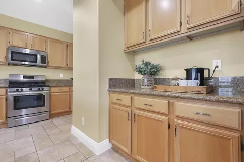 82639 Castleton Dr, Indio, CA 92203 photo 9