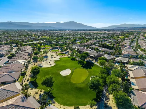 View/Area - 81667 Avenida Viesca, Indio, CA 92203 photo 8 of 18