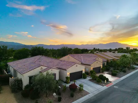 View/Area - 81667 Avenida Viesca, Indio, CA 92203 photo 5 of 18