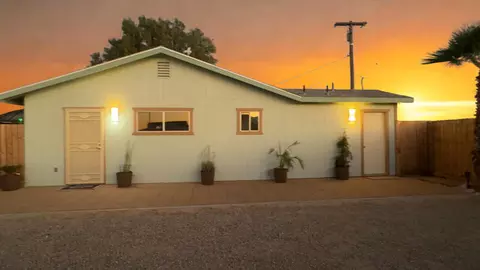 2577 Dalton Dr, Thermal, CA 92274