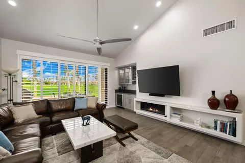 38659 Nasturtium Way, Palm Desert, CA 92211