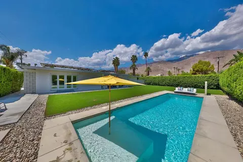 1272 N Riverside Dr, Palm Springs, CA 92264