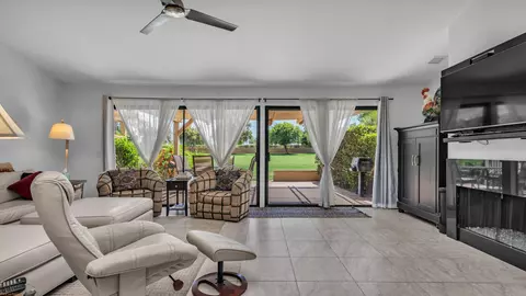 77673 Woodhaven Dr S, Palm Desert, CA 92211