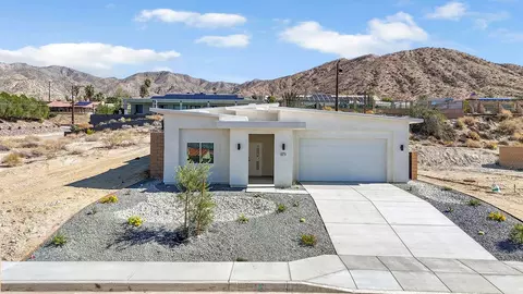 66778 Casa Grande Dr, Desert Hot Springs, CA 92240
