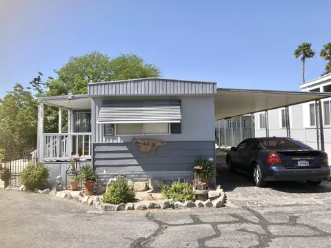 74711 Dillon Rd #SPC 323, Desert Hot Springs, CA 92241